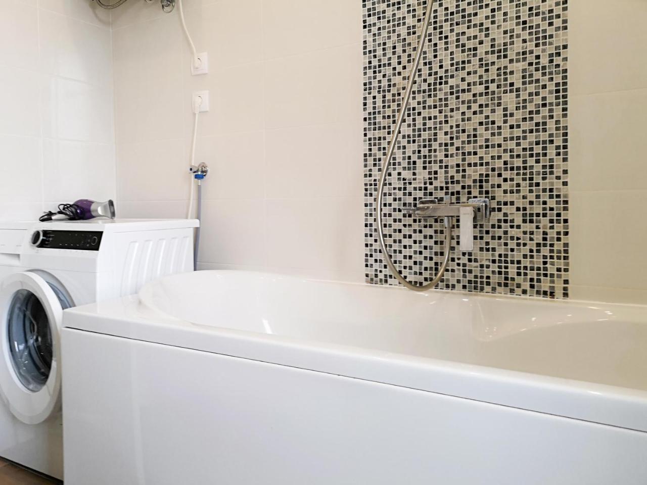 Filinhome Stefanovica Suite 9 Novi Sad Ngoại thất bức ảnh